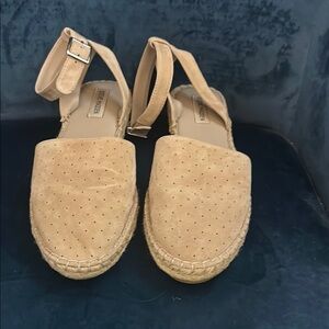 Steve Madden espadrille shoes size 10